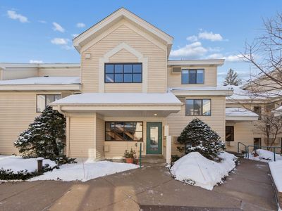 7606 York Ave S APT 7208