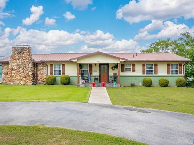 3780 Lakefront Cir
