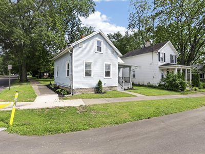 102 Potter St
