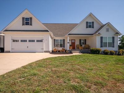 460 Ables Ln