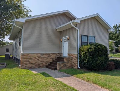 Property at 1007 15th St, Lawrenceville, IL
