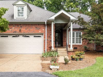 104 Braxton Hill Ct