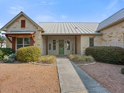 2916 Dry Hollow Dr