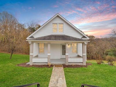 2201 Riverdale Rd SE