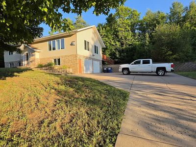 1901 Spruce Ln