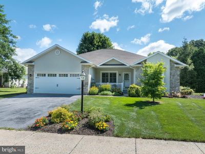 2296 Sagamore Dr