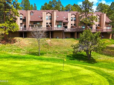 2324 N Whispering Pines Way