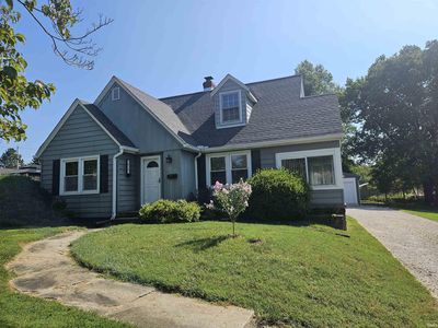 1416 Hathaway Ave