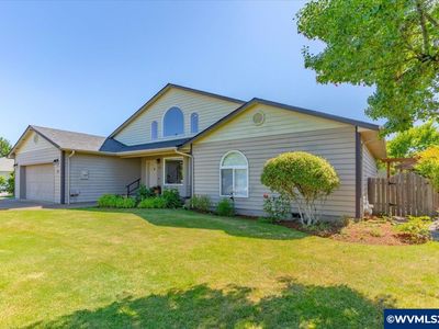 312 SE Foundation Dr