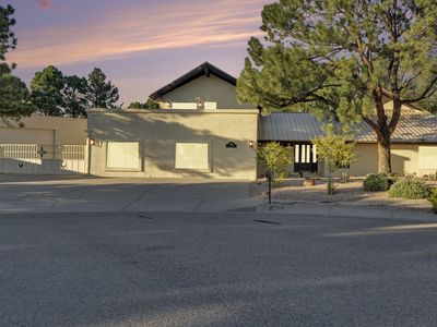 9117 Luna Del Oro Rd NE