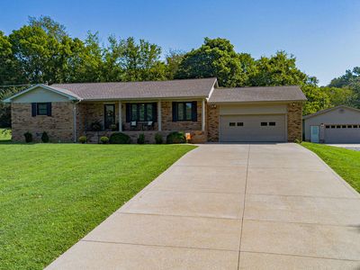 4746 Jewell Ln