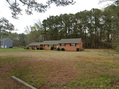 909 Little Fork Rd