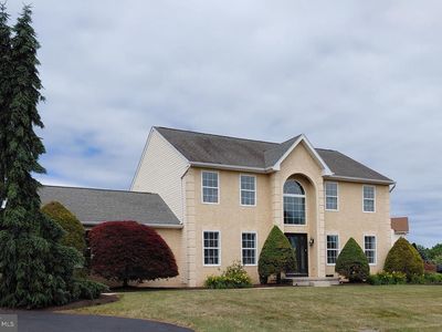 41 Edmonds Dr