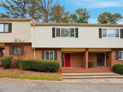 3320 Northcrest Rd APT C