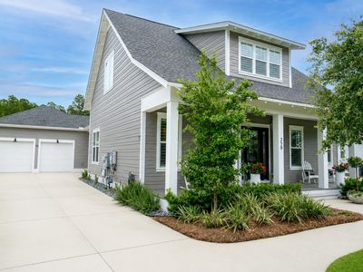 229 Sandchase Cir