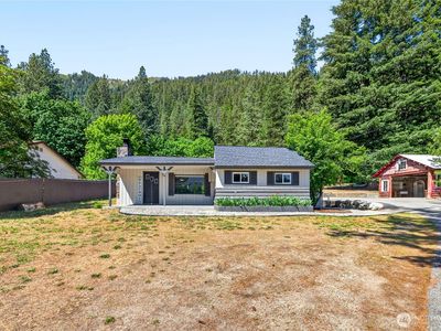 8494 Icicle Road