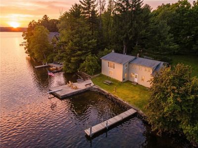 585 Reservoir Rd