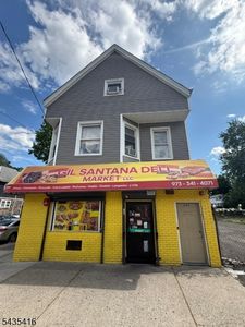 230 17Th Ave