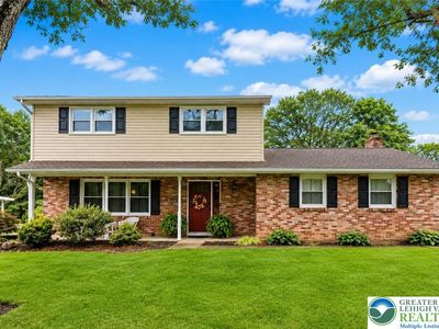 Property at 4493 Spring Dr, Center Valley, PA