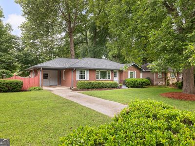 2605 Woodridge Dr