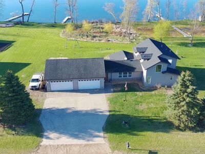8944 Dyrud Ln SE
