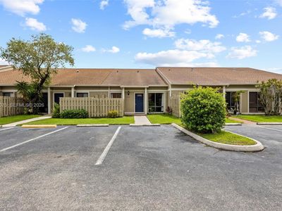 11166 NW 37th St