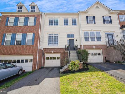 609 McLeary Sq SE