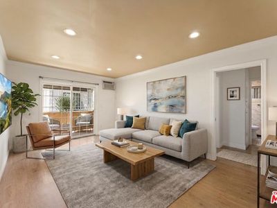 6904 Radford Ave Unit 7