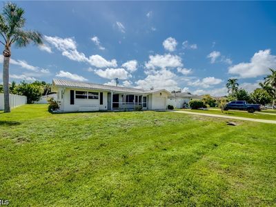 Property at 3609 SE 2nd Ave, Cape Coral, FL