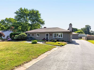 768 Dewitt Rd