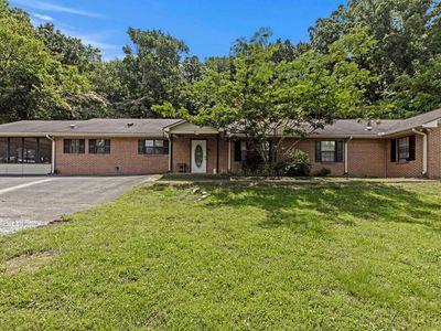 916 Glenwood Dr