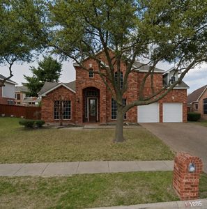 1005 Raspberry Ln