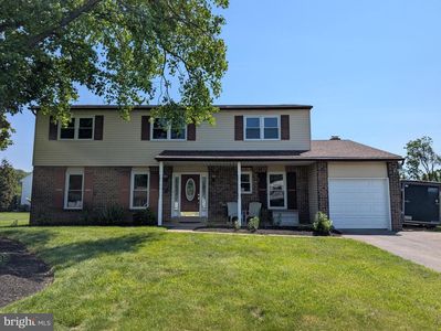 70 Redwood Dr