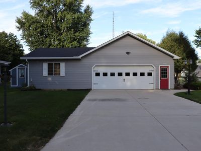 100 Hillside Ct Box 206