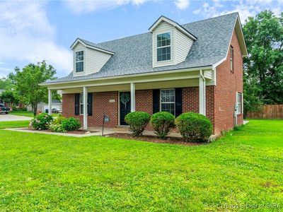 6816 Twin Springs Drive