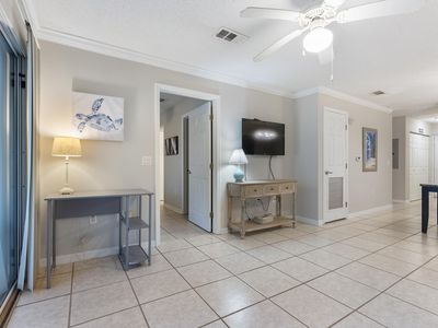 4270 Calinda Ln APT 313