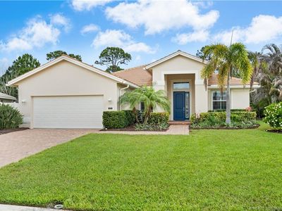 483 NW Windflower Ter