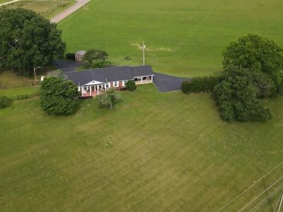 3985 Highway 641 S