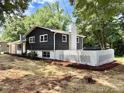 303 Deal Ave