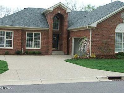 10021 Forest Village Ln
