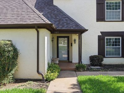 981 Chateau Valee Cir