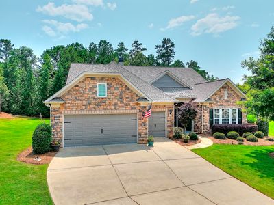 1131 Lake Dr