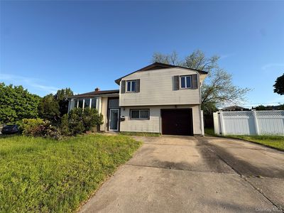 Property at 5 Skellington Road, Plainview, NY