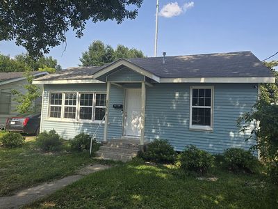 3003 Louisiana Ave