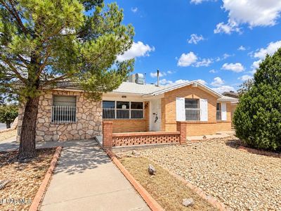 5601 Fairbanks Dr