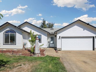 953 W 17th Ave