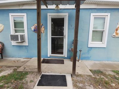 108 N Hood St