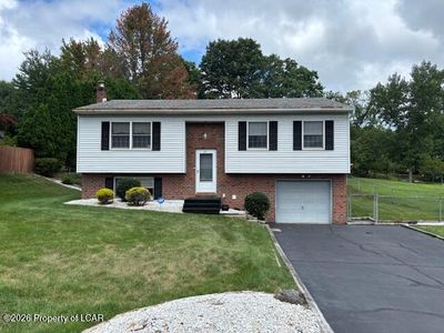 38 Vista Dr
