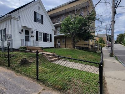 273 Pleasant St