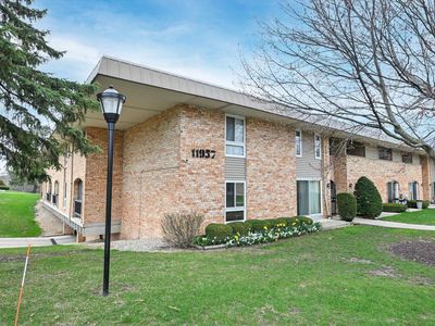 11957 West Appleton AVENUE #8